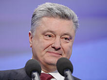 Порошенко: Украина «нарастила крепкие мышцы»