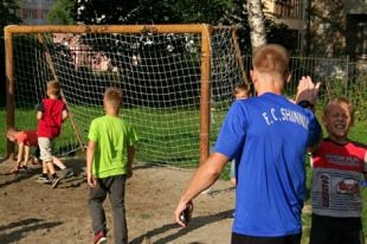 Футболисты «Шинника» провели мастер-класс для школьников