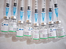 В России анонсировали регистрацию иностранной вакцины от COVID