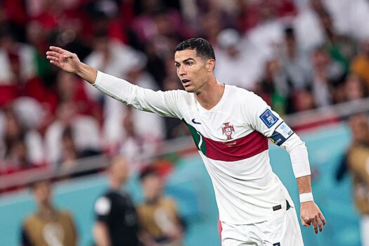 Экс-тренер сборной Португалии Сантуш объяснил, почему оставлял Роналду в запасе на ЧМ-2022