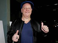 Популярный комик попал в больницу из-за мороженого