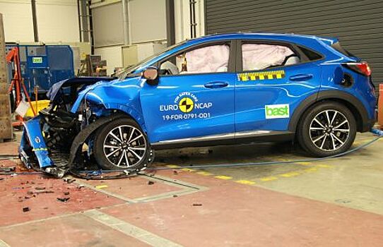 В Euro NCAP разбили кроссовер Ford Puma