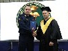 Начальник Главного управления ФСИН России по ДНР вручил дипломы выпускникам ДГУЮ Минюста России