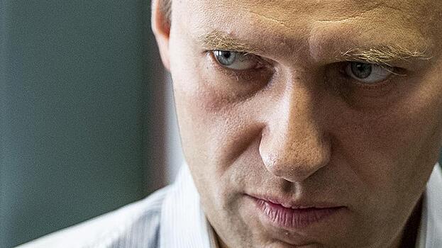 Навальный предсказал смерть ветерана от удушения
