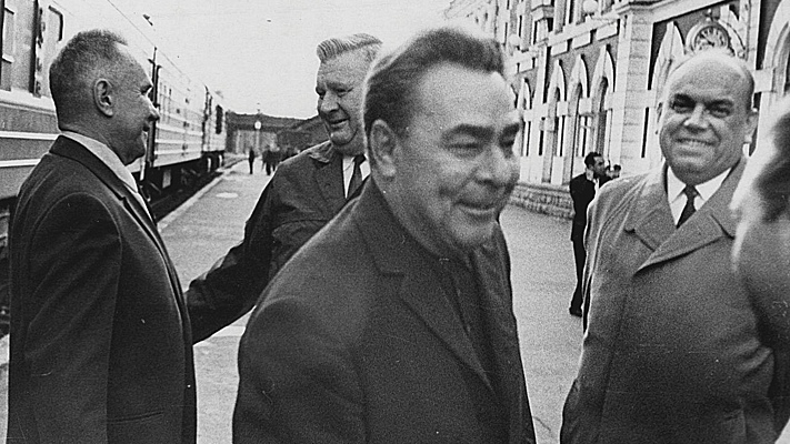 Заглянул на минутку: зачем Леонид Ильич Брежнев приезжал в 1967 году в  Вологду - Рамблер/новости
