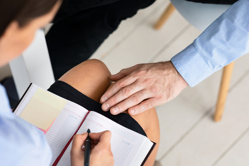 В Петербурге учителя будут судить за изготовление порноматериалов с ученицей