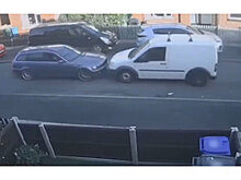 «Дорожная война»: водители пытаются протаранить друг друга (Daily Mail, Великобритания)