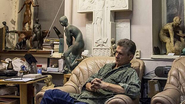 Пусть скульптур будет больше