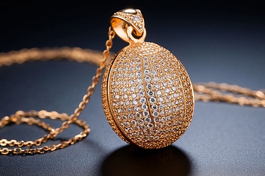 Полиция Новой Зеландии шесть дней «дежурила в туалете», чтобы изъять у вора проглоченное яйцо Фаберже