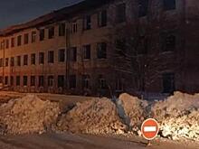 Улицу Старощука перекрыли из-за угрозы обрушения заброшенного здания