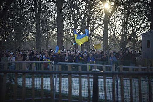 На Украине демонтируют памятник на месте отдыха Петра I после Полтавской битвы