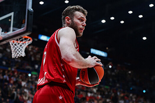 Николо Мелли отреагировал на оскорбительные сообщения от поклонников «Фенербахче»