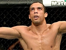 Российский боец Тайсумов назвал имя следующего соперника в UFC