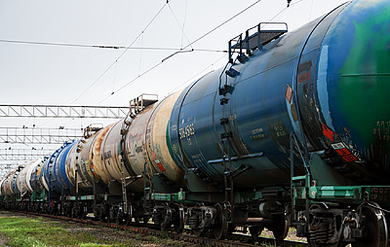 ФАС рассматривает повышение норматива продаж бензина на бирже до 17%