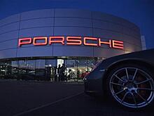 В Украине резко вырос спрос на Porsche и Lexus