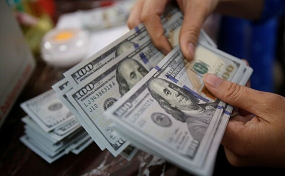 Доллар США подешевел из-за роста надежд на торговый мир