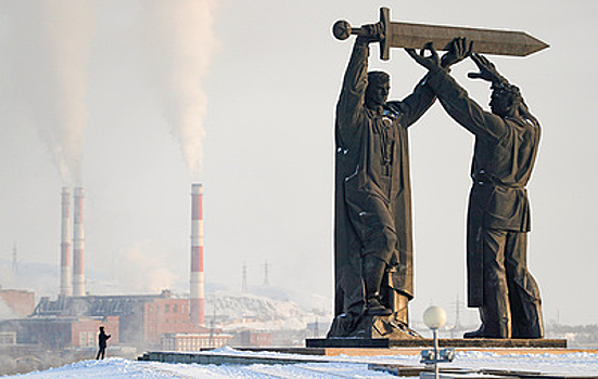 Магнитогорскому металлургическому комбинату исполнилось 88 лет