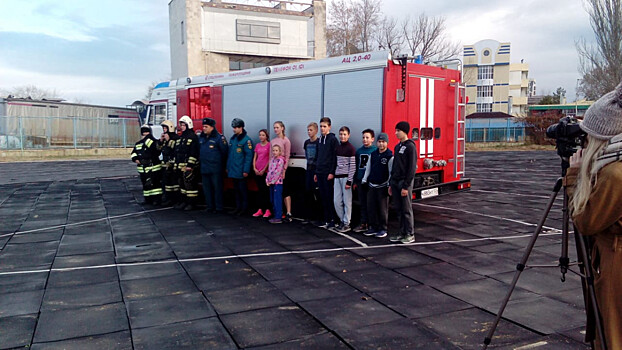 Пожарные Анапы устроили праздник своим помощникам