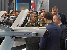 Министр обороны Азербайджана посетил выставку ADEX 2024