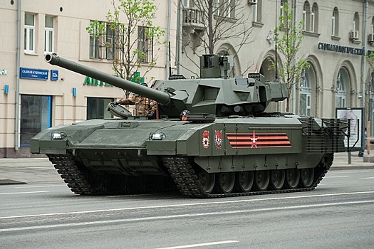 Российская «Армата» против американского «Абрамса»: кто победит в танковой дуэли
