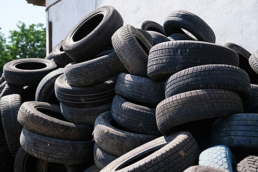 Волгоградцам рассказали о рисках использования дешевых автомобильных шин