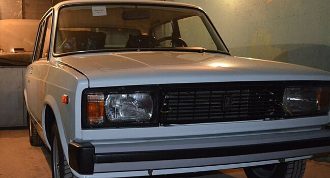 В Тольятти выставили на продажу ВАЗ-2105 1998 года выпуска за 3 миллиона рублей