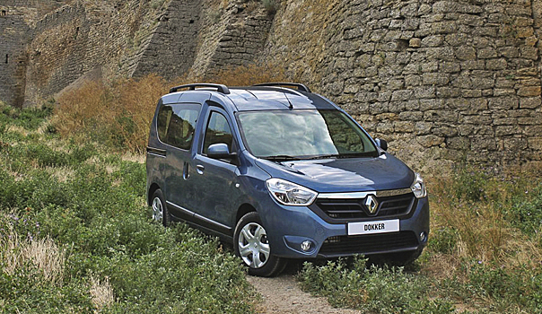 Renault DOKKER победил в номинации «Легкий коммерческий автомобиль / пикап»
