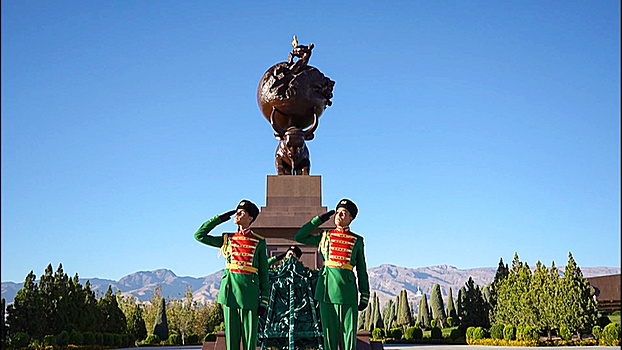 Память жертв землетрясения 1948 года почтили в Туркменистане