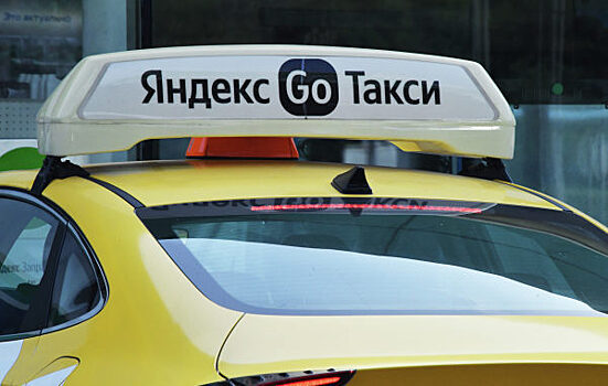 Таксист из Иркутска пытался дать взятку полицейскому