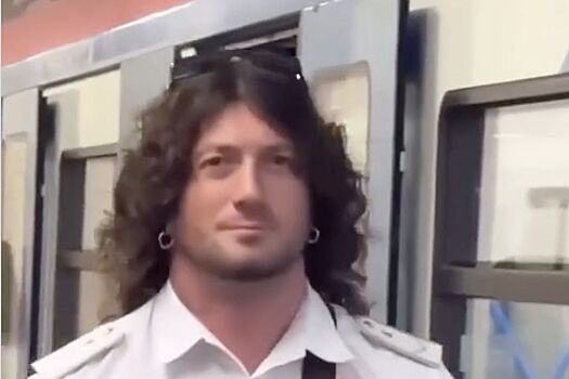 Краш-машинист московского метро покорил сердца россиянок