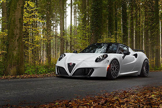 Alfa Romeo 4C научили разгоняться до 305 километров в час