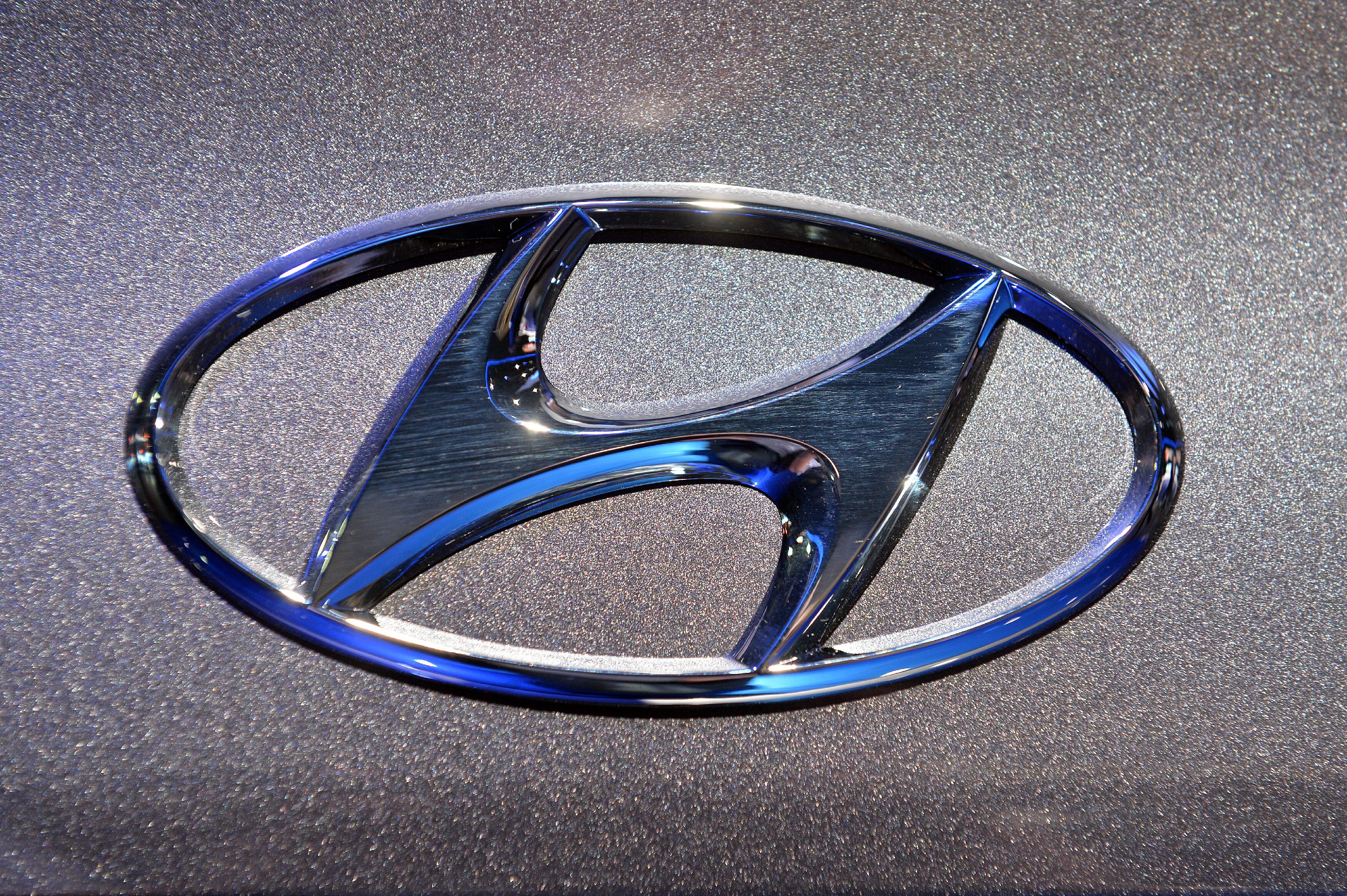 Новая система Hyundai будет напоминать о детях на задних сиденьях