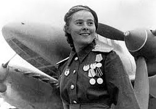 «Белая лилия» Сталинграда: самая результативная женщина-пилот в истории