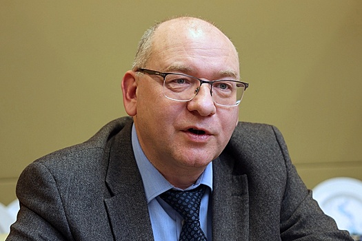 Посредниками в незаконных финансовых операциях все чаще становятся подростки