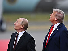 СМИ: Лондон пытается сорвать встречу Путина и Трампа в Будапеште