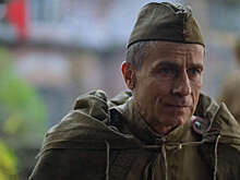 Опубликованы первые кадры со съемок военной драмы "Отец" с актером Шакуновым