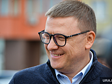 Алексей Текслер посетил Всероссийский турнир по плаванию