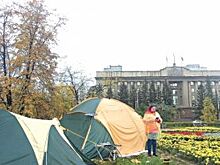 Палатка протеста. Обманутые дольщики обратились за помощью к президенту