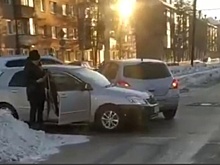 ДТП затруднило движение на кемеровском перекрестке