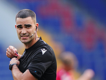 «Судейство безобразное. Постоянно что-то придумывать – болезнь нашего судейского корпуса, «Динамо» больше всех страдает от этого». Лещенко о поражении москвичей от «Ахмата»