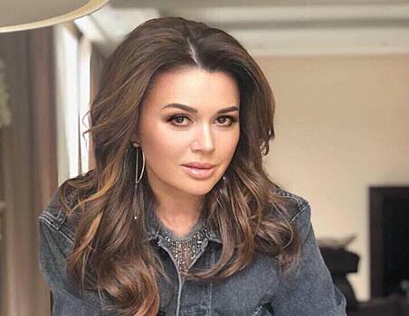 «Насте очень плохо»: адвокат о здоровье Заворотнюк