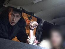 "Фамилию назови, чудовище!": пьяная автомобилистка превратила в цирк свое задержание