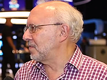 Игрок в покер выиграл $500 тысяч и отдал их