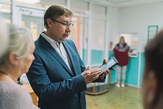 Ветеранам Кировской области показали работу службы скорой медицинской помощи