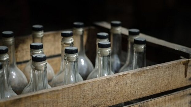 Подпольный водочный цех выявили в подмосковном Домодедово