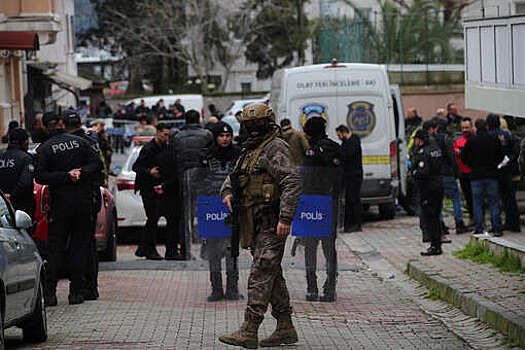 Министр Тунч: суд в Стамбуле арестовал 25 задержанных после стрельбы в церкви