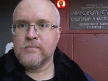 Максима Тихонова оштрафовали за препятствование работе саратовского избиркома