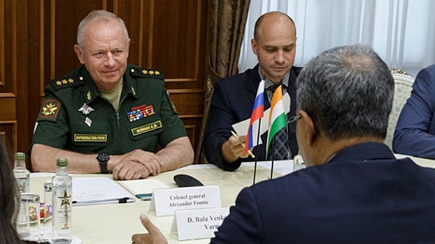 Замминистра обороны РФ встретился с послом Индии в РФ