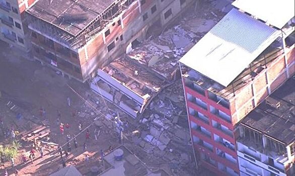 Число погибших при обрушении зданий в Бразилии возросло