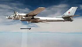 Появились кадры, как истребитель ВСУ пытается сбить ракету X-101 ВС РФ